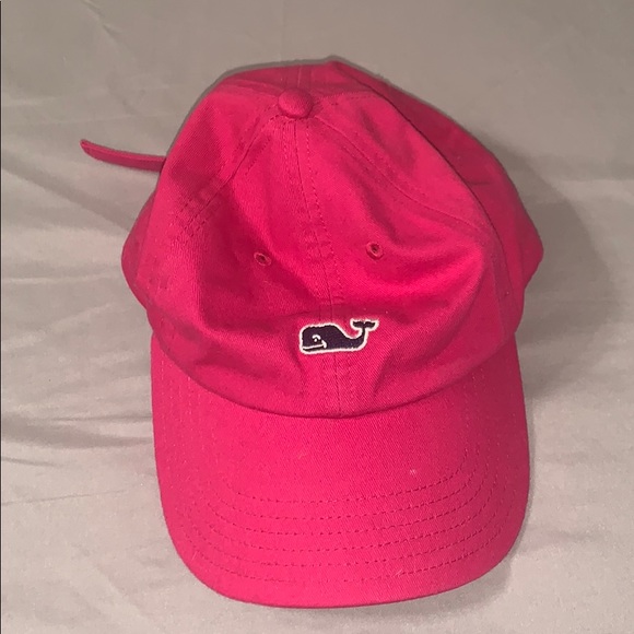 Vineyard Vines Accessories - vineyard vines hat!!